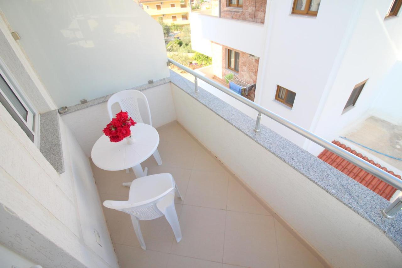 Emerald Inn Ksamil Buitenkant foto
