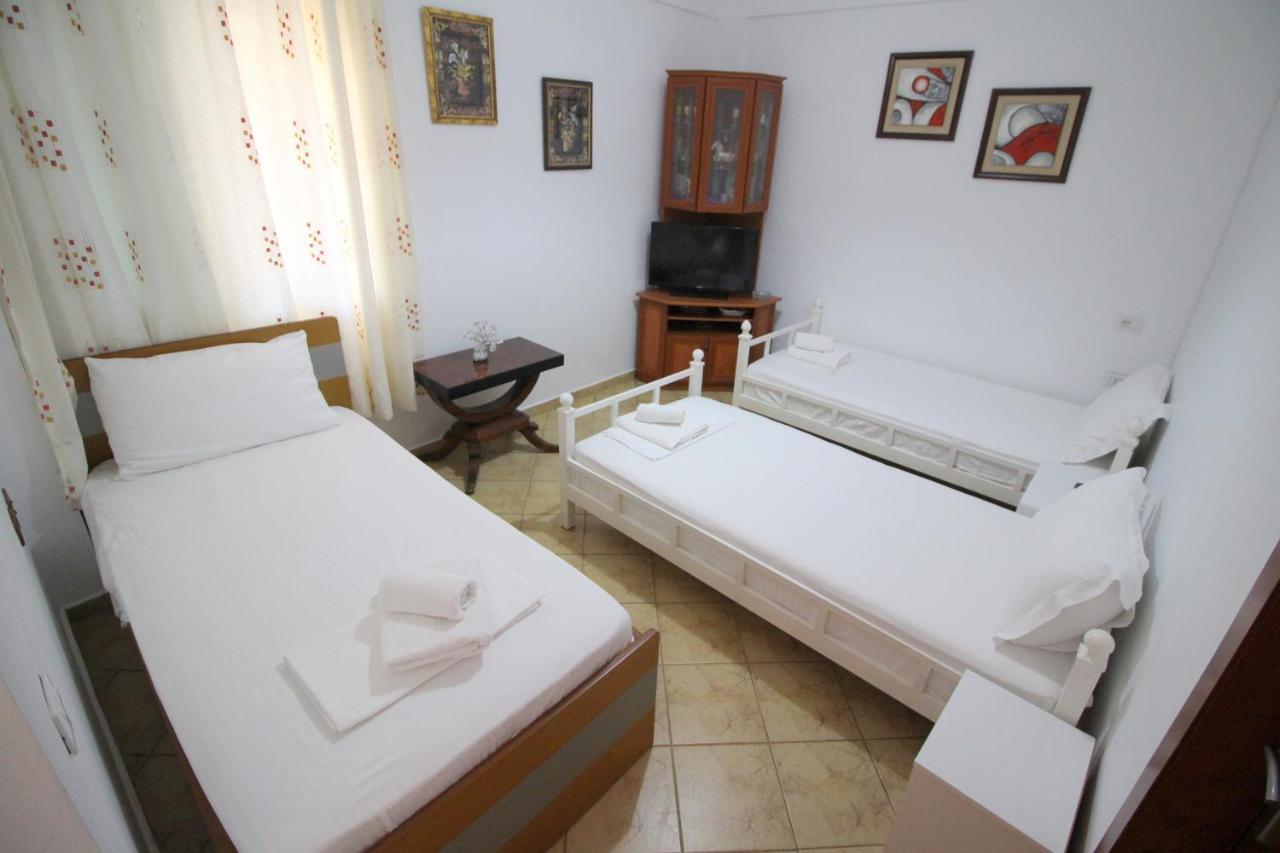 Emerald Inn Ksamil Buitenkant foto
